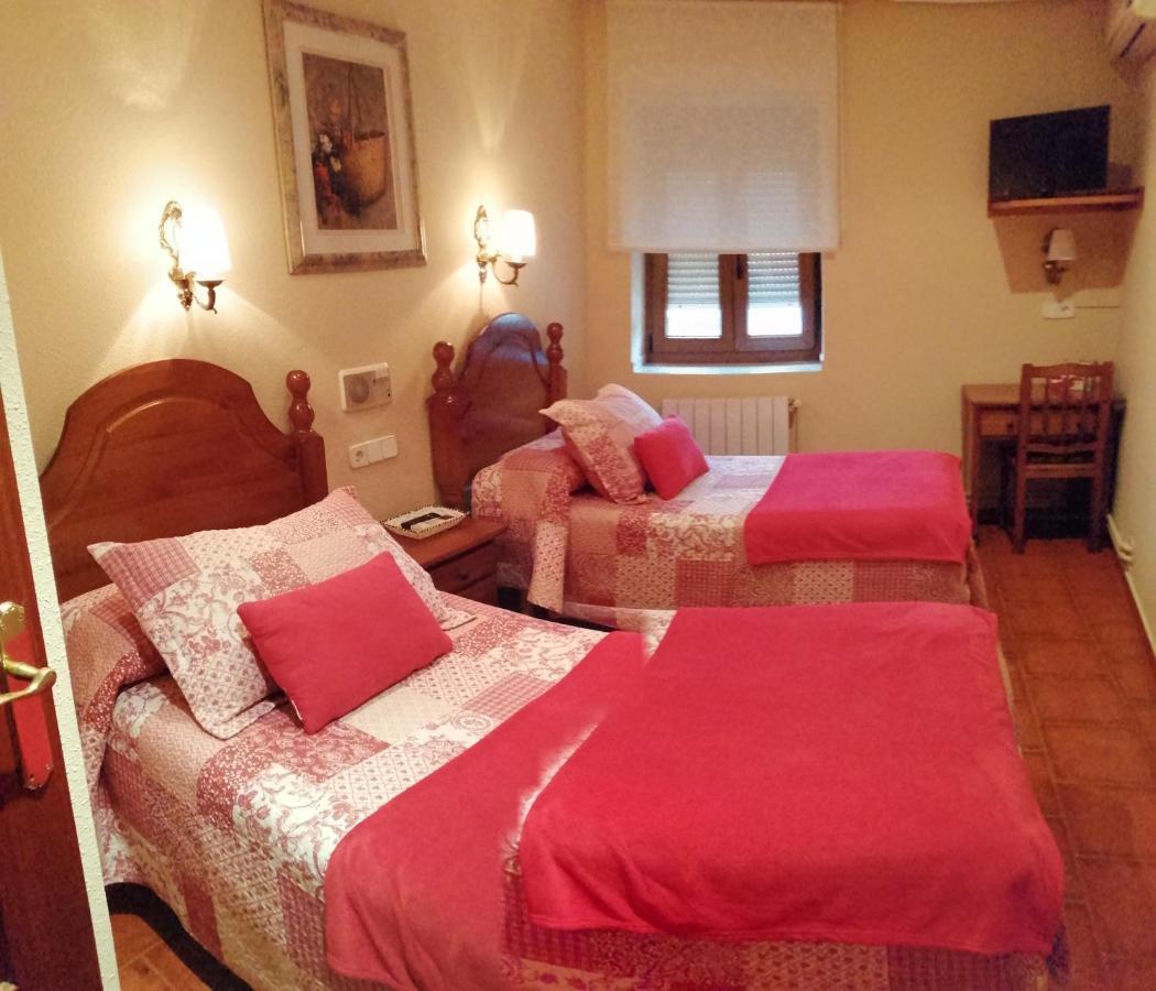 Hostal Mizmaya Оснайо Экстерьер фото